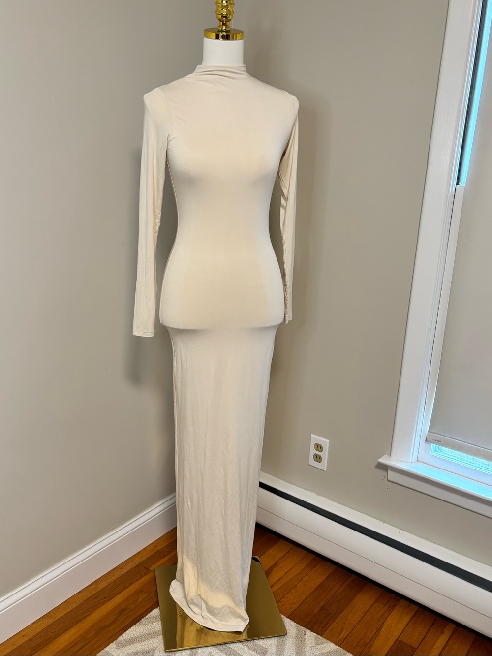 NWT Naked Wardrobe Small Cream Long Sleeve Fitted Maxi Dress
